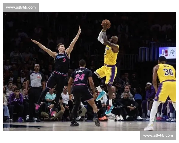 NBA经典对决湖人鏖战热火全场回放精彩瞬间解析高清集锦完整版